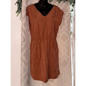 New With Tags classy Universal Thread pumpkin brown Dress Sz medium with Pockets